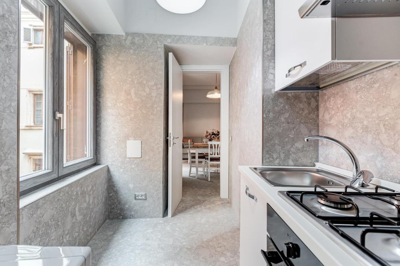 Trevi Fountain - Shabby - Romedreamhome Dış mekan fotoğraf
