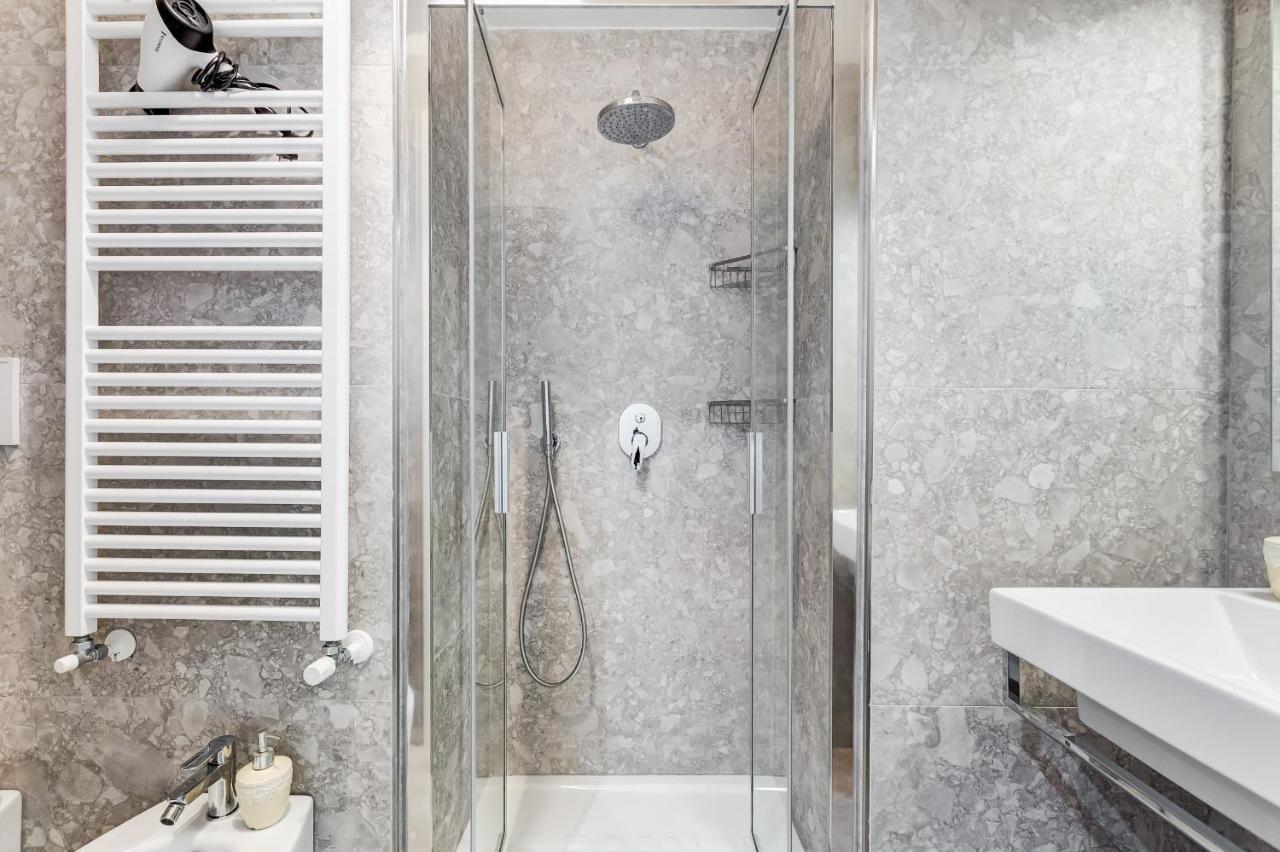 Trevi Fountain - Shabby - Romedreamhome Dış mekan fotoğraf