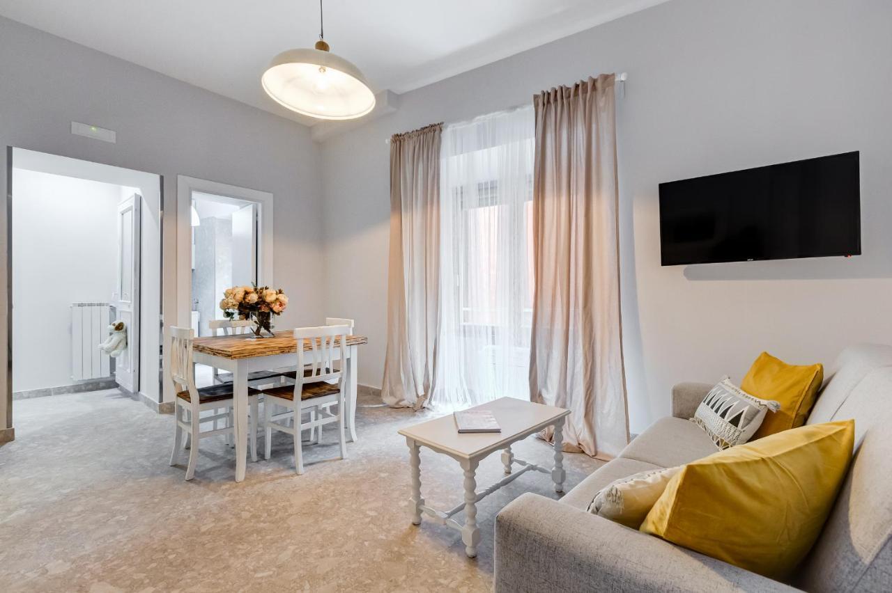 Trevi Fountain - Shabby - Romedreamhome Dış mekan fotoğraf