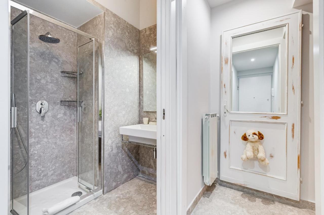 Trevi Fountain - Shabby - Romedreamhome Dış mekan fotoğraf